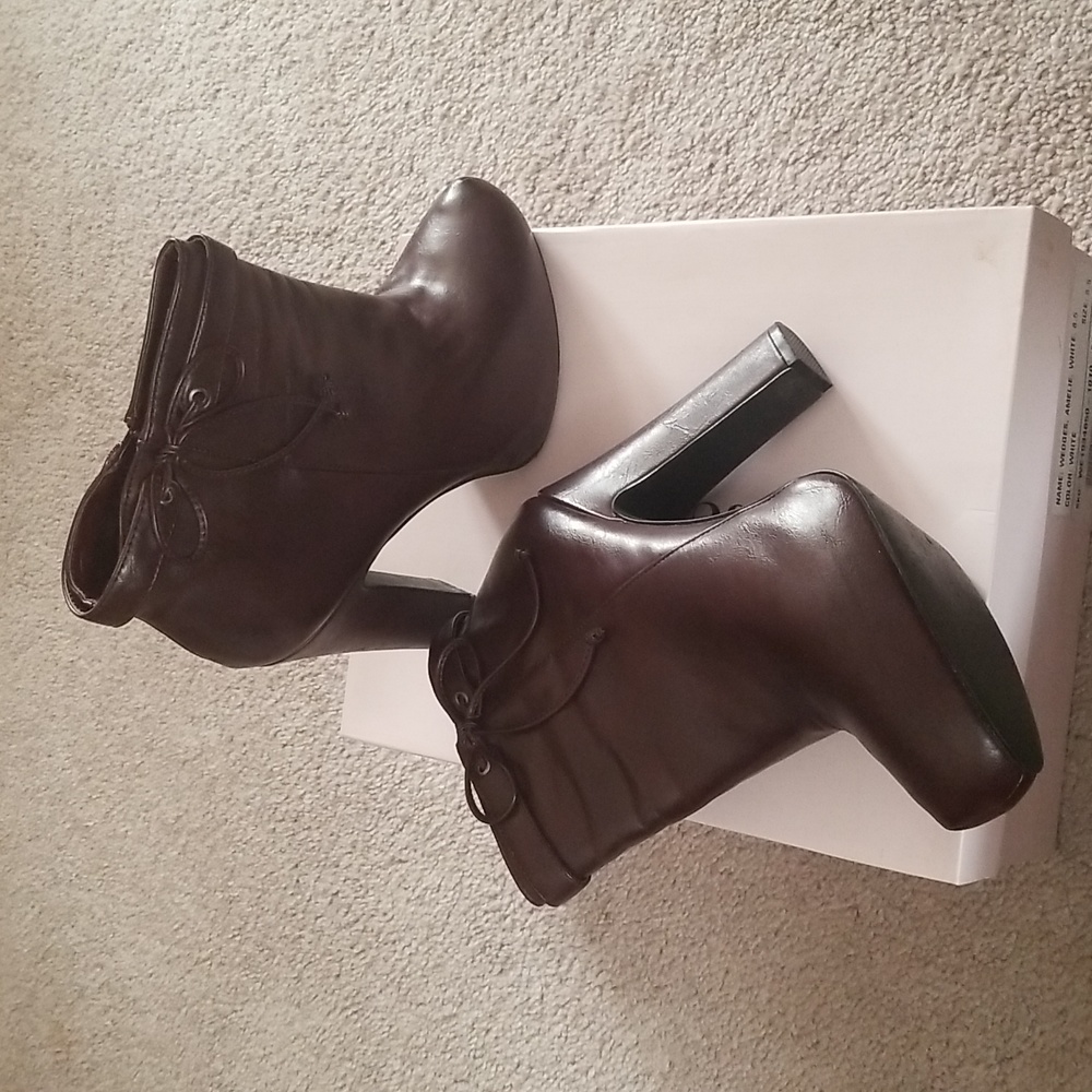 JustFab Ankle Bootie